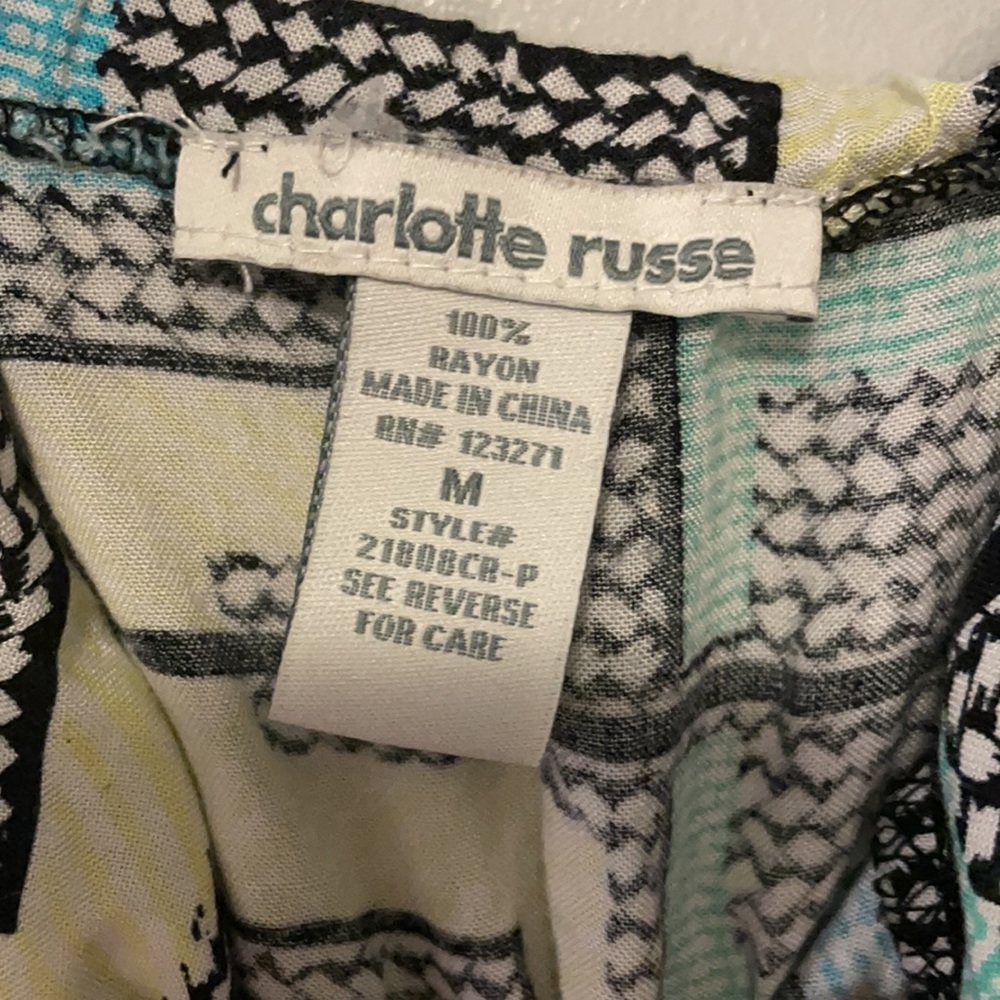 Patterned Maxi Dress - Picture 4 of 4